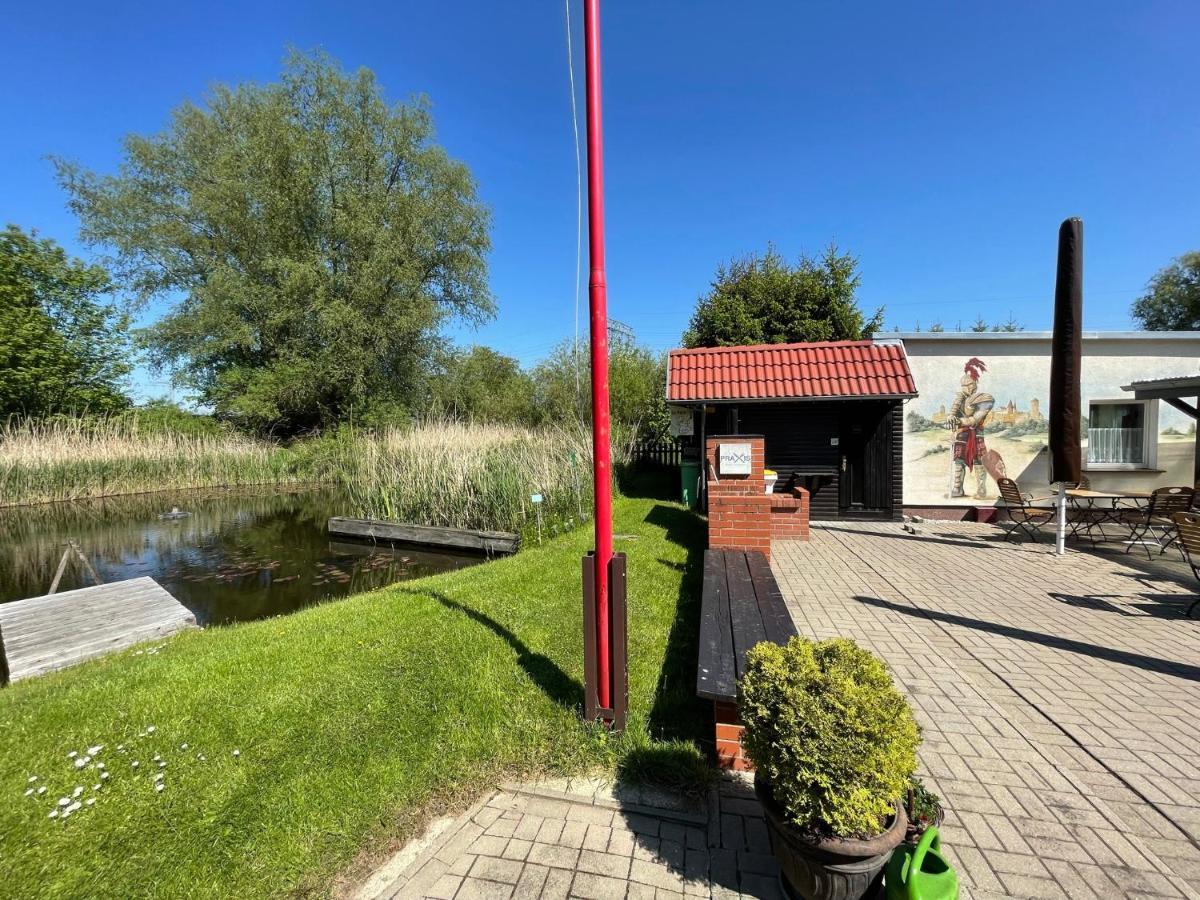 Schoener Ferienbungalow Umgeben Von Natur Und Nicht Weit Zur Ostsee Нойбуков Екстер'єр фото