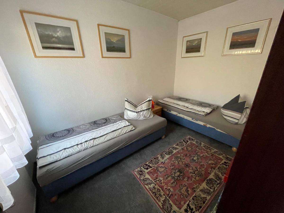 Schoener Ferienbungalow Umgeben Von Natur Und Nicht Weit Zur Ostsee Нойбуков Екстер'єр фото